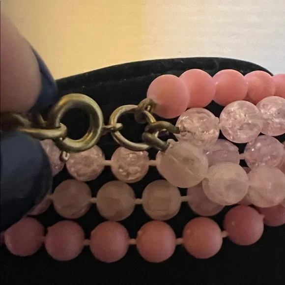 Elegant Pink 3 Strand Beaded Necklace 26” Drop - Picture 4 of 6